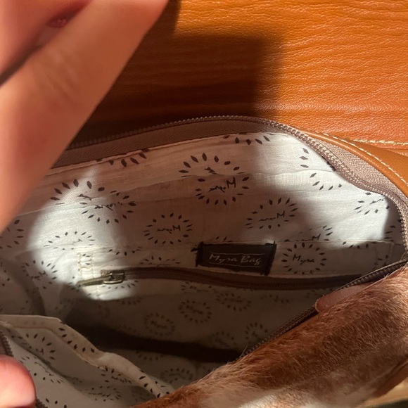Myra Bag - Picture 3 of 4
